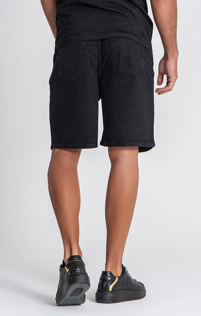 bermudas negras