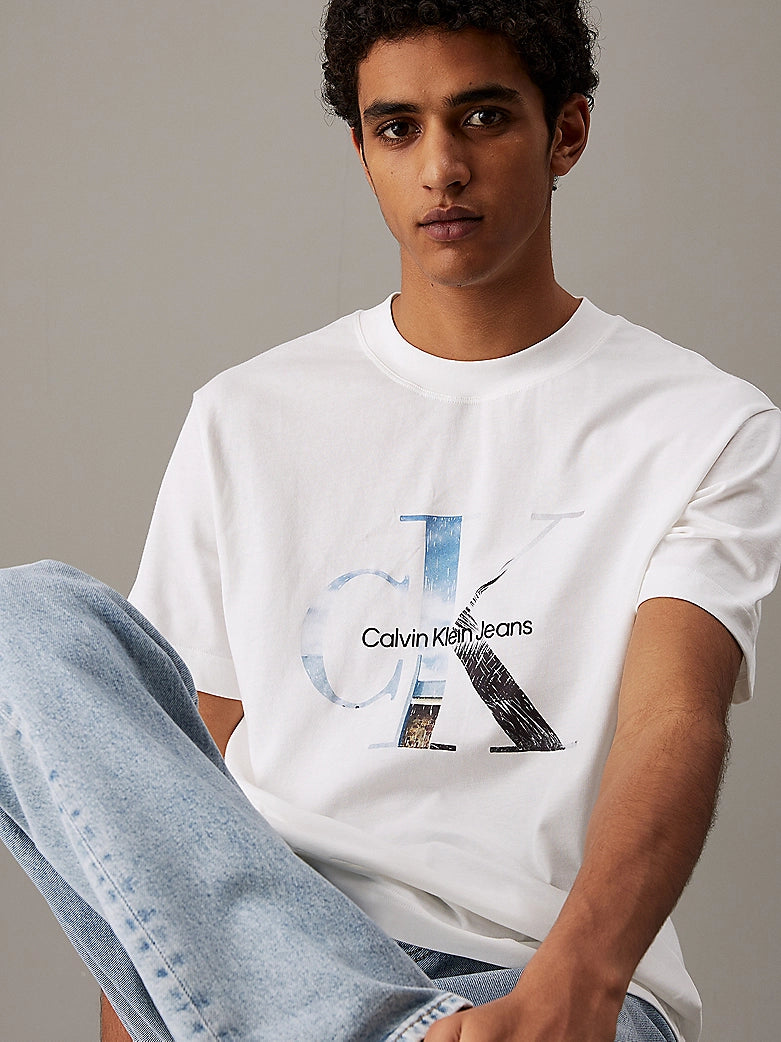 Camiseta CALVIN KLEIN - J30J327483 YAF