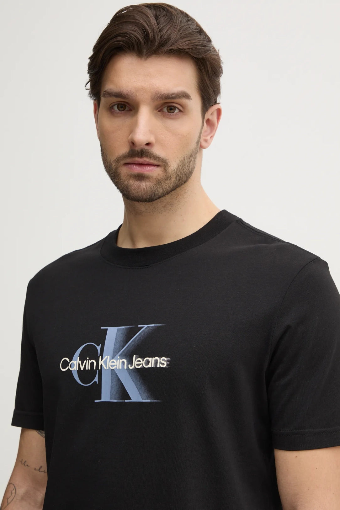Camiseta CALVIN KLEIN - J30J327471 BEH