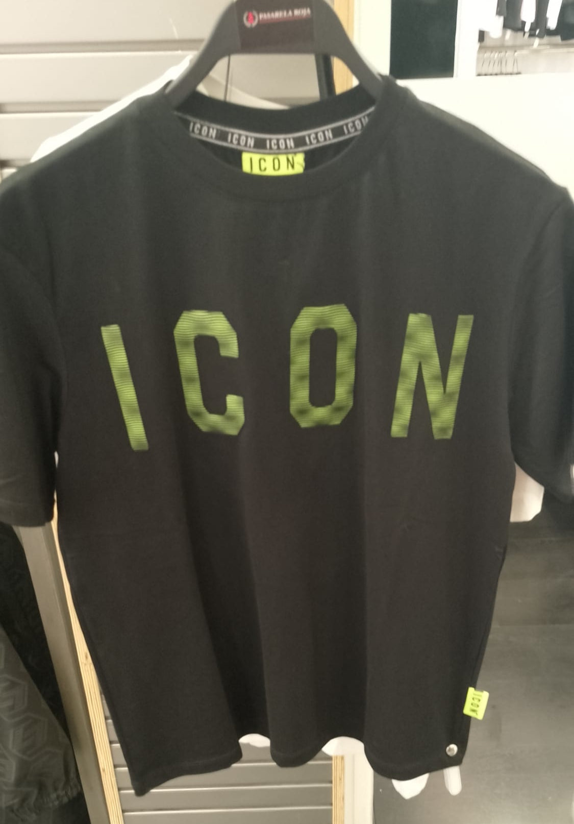 Camiseta ICON - ICUS2S5T046 NEGRO