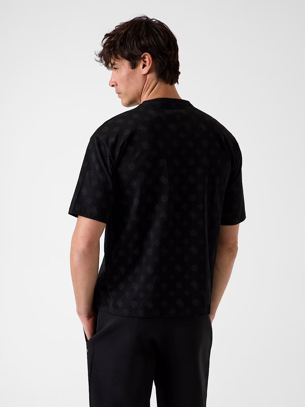 Camiseta GUESS - Z6GI07 K2852 PMKW