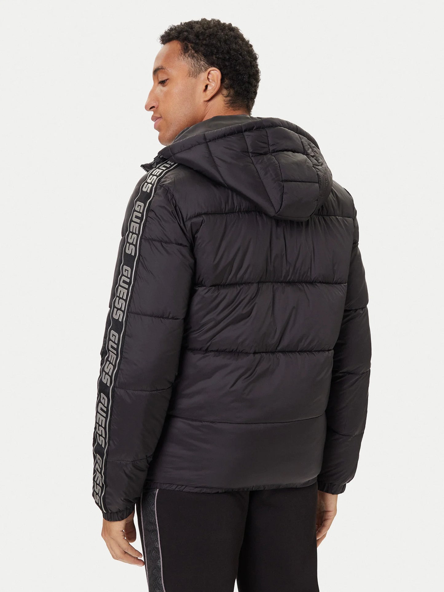 Chaqueta GUESS - Z5BL17 WO06I JBLK