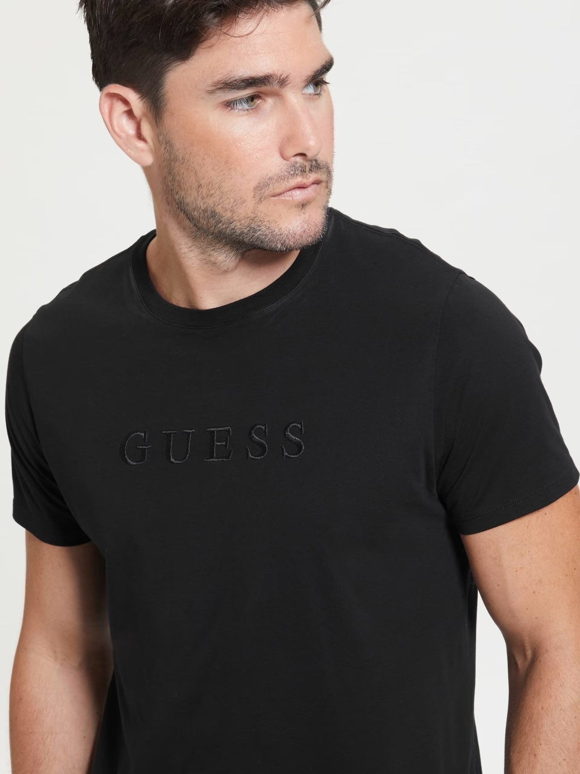 Camiseta GUESS M2BP47 K7HD0 JBLK