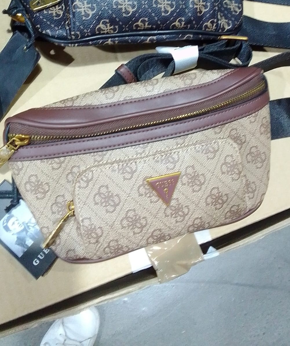 riñonera guess marron