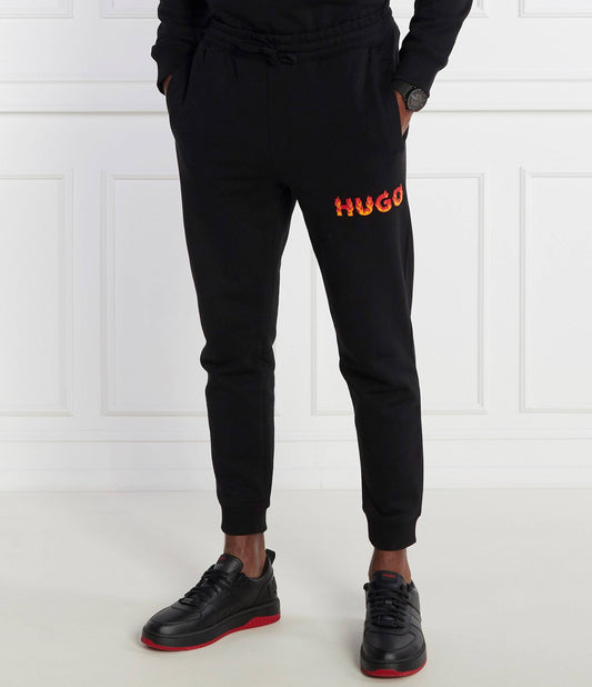 Hugo Ropa Exicibion HUGO | Ropa y Accesorios StreetWear | Envíos en 24h – Pasarela Roja