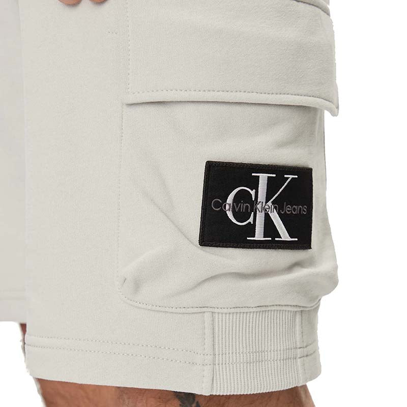 Bermudas CALVIN KLEIN - J30J325132 PC8