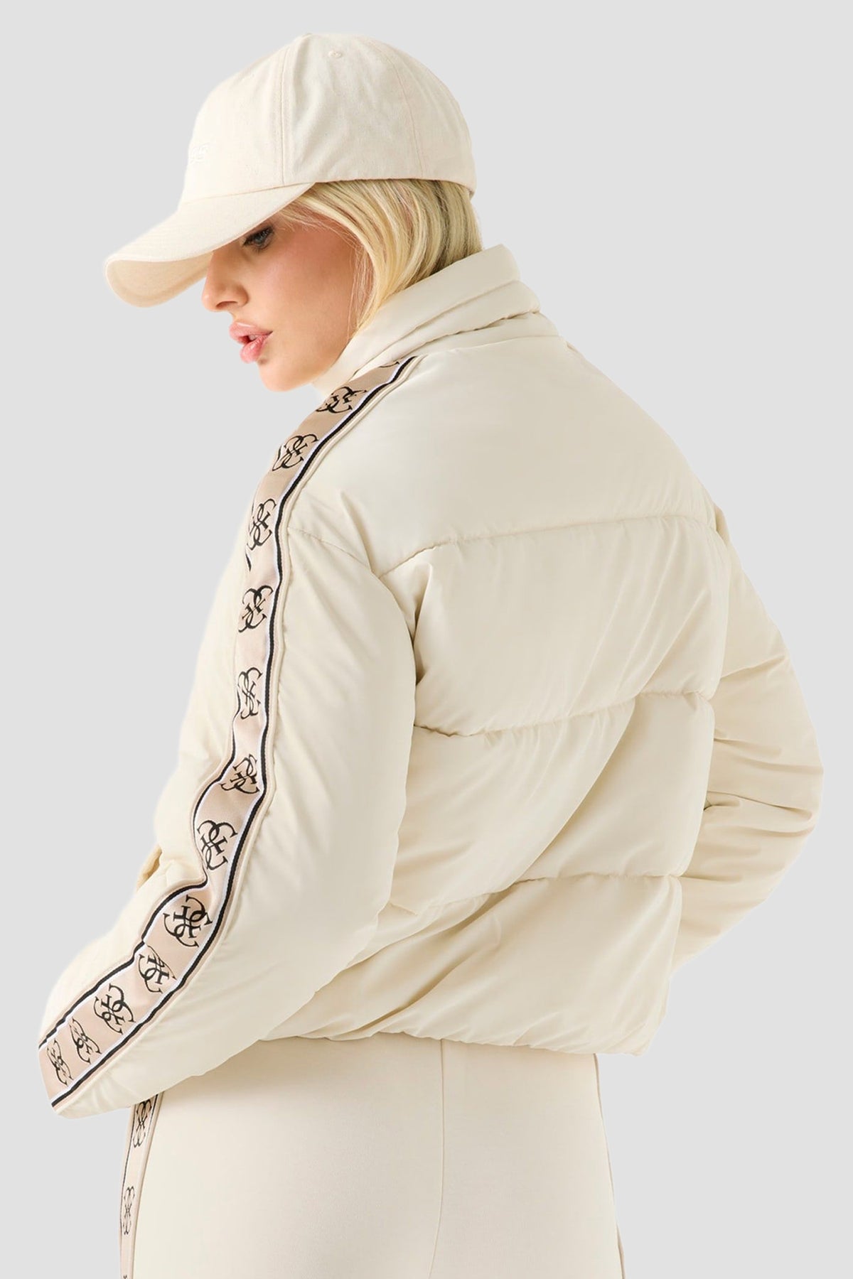 Chaqueta GUESS - V5BL11 WGYC2 G6K5