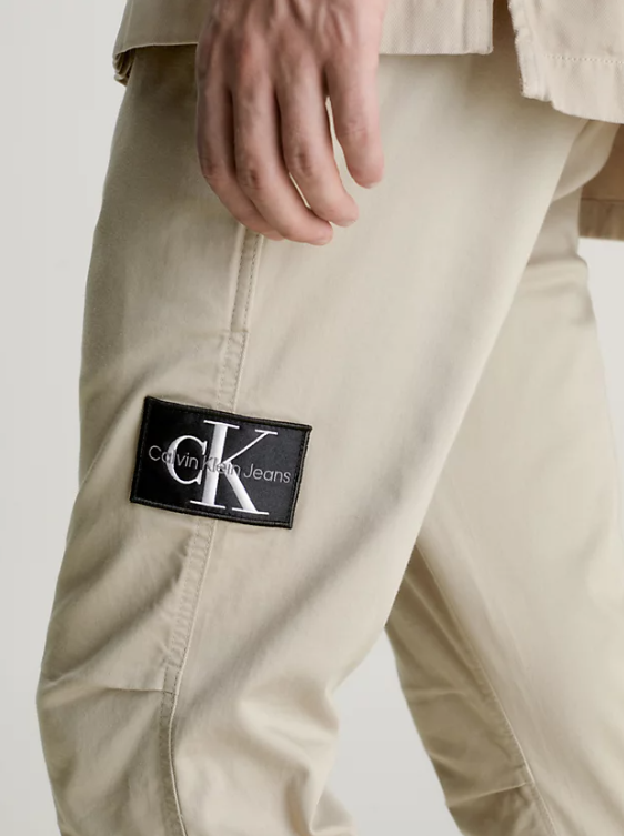 Pantalón CALVIN KLEIN - J30J324045 PED