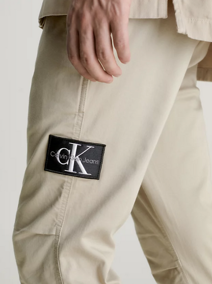 Pantalón CALVIN KLEIN - J30J324045 PED