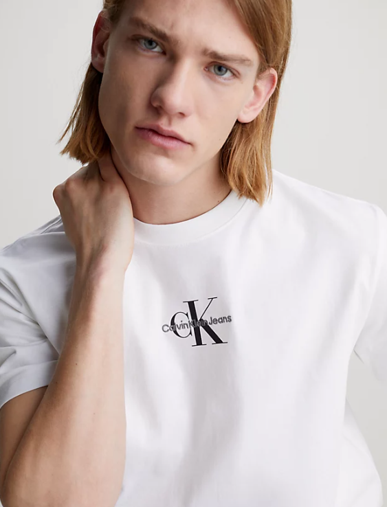 Camiseta CALVIN KLEIN - J30J323483 YAF