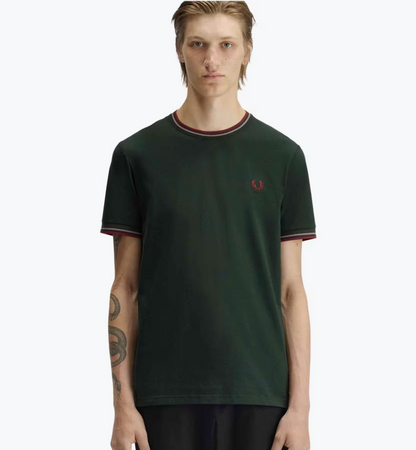 Camiseta FRED PERRY - M1588 85A