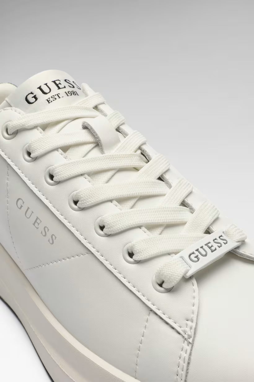 Zapatillas GUESS - FMFLBA LEA12 WHIBK