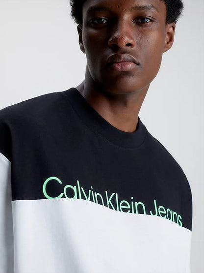 Camiseta CALVIN KLEIN - J30J324010 YAF