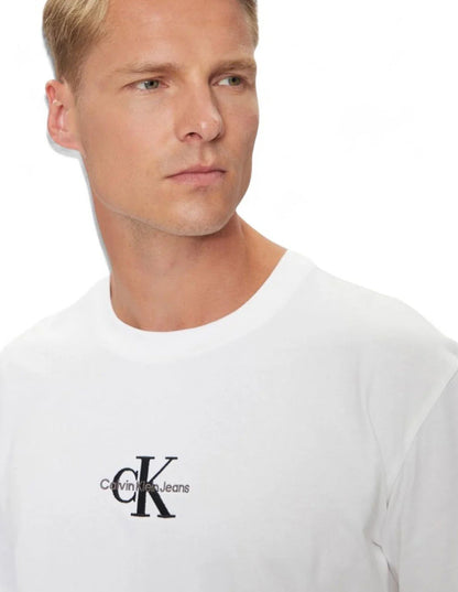 Camiseta CALVIN KLEIN - J30J325649 YAF