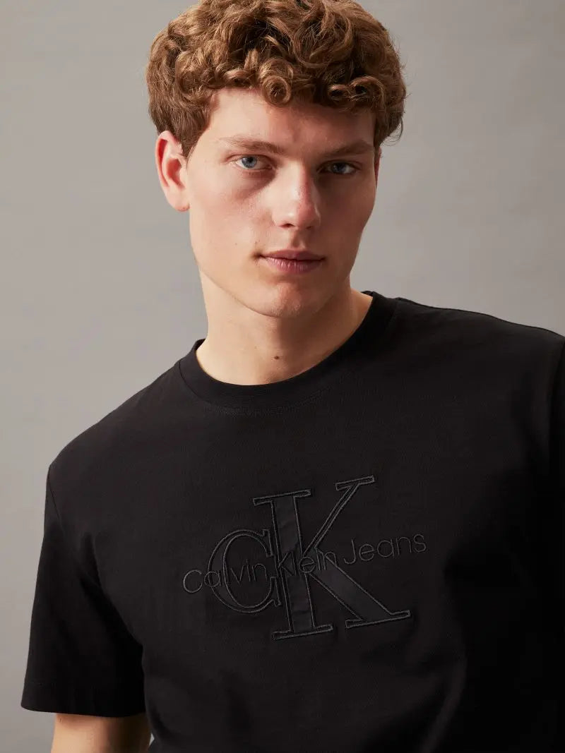 Camiseta CALVIN KLEIN - J30J325916 BEH