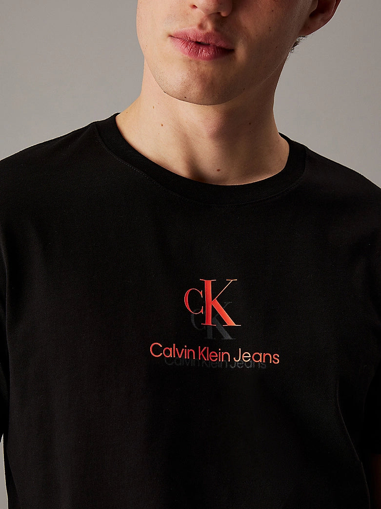 Camiseta CALVIN KLEIN - J30J327469 BEH