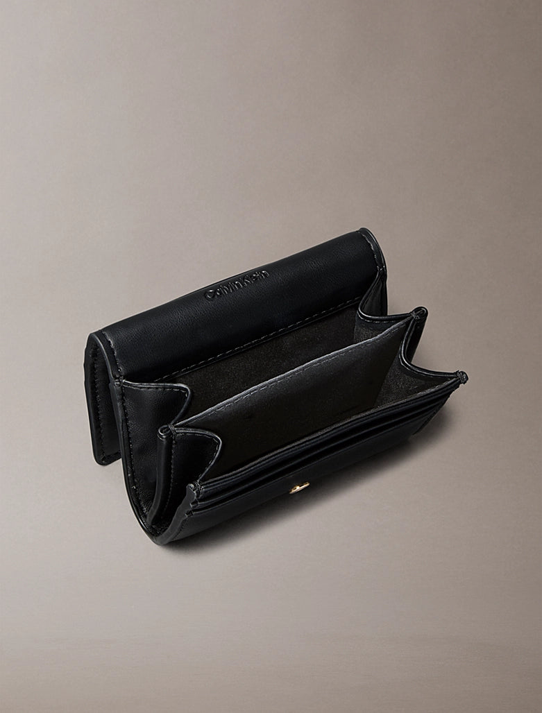 Cartera CALVIN KLEIN - LV04F1047G UB1