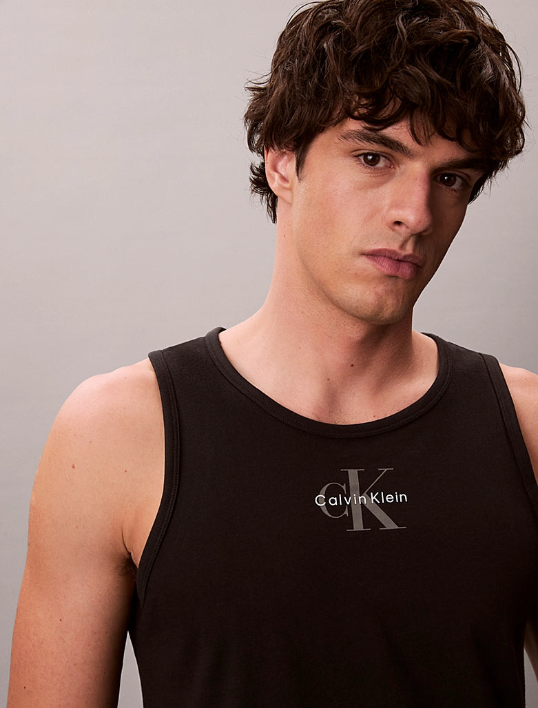 Camiseta CALVIN KLEIN - LV04RF850G UB1