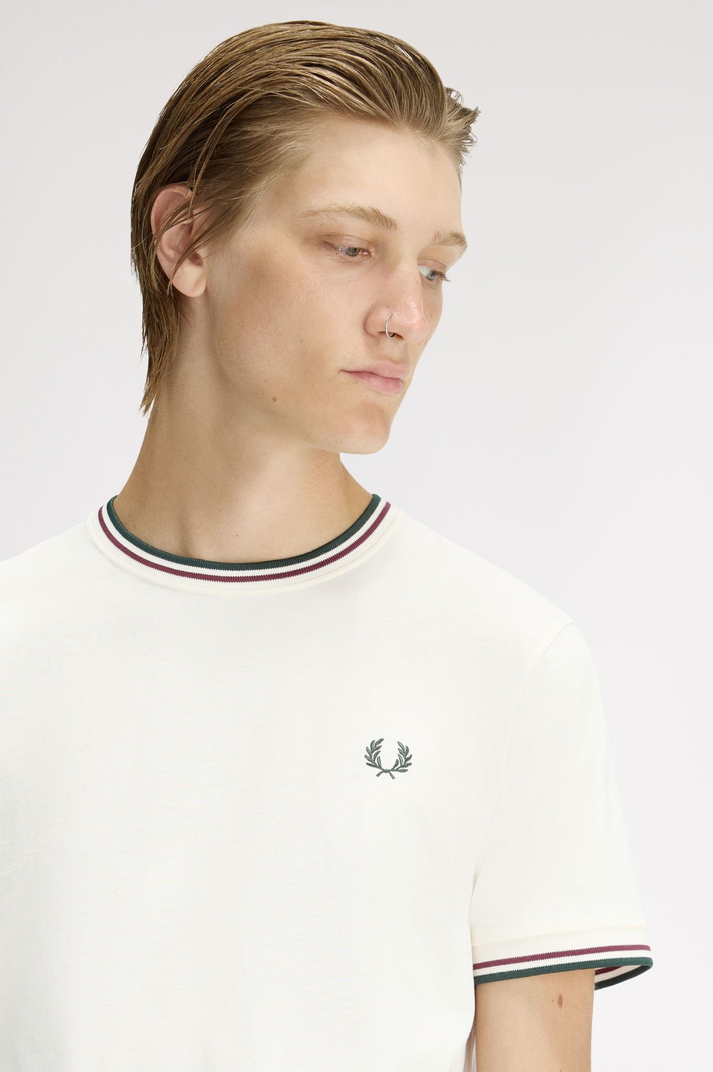 Camiseta FRED PERRY - M1588 84A
