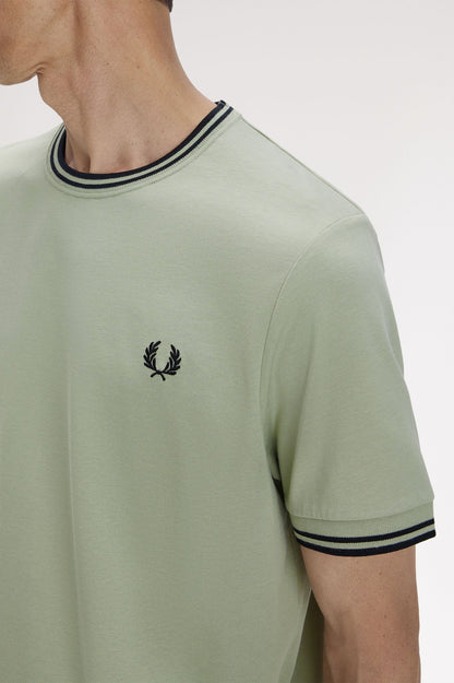 Camiseta FRED PERRY - M1588 S23