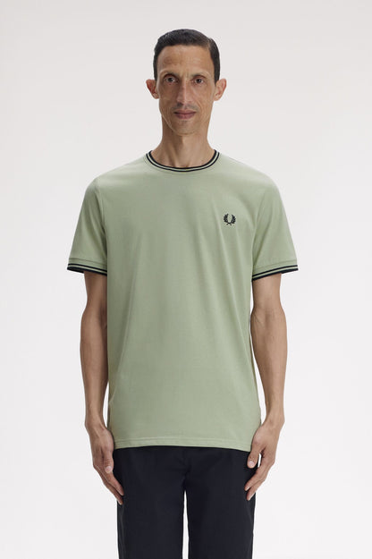 Camiseta FRED PERRY - M1588 S23