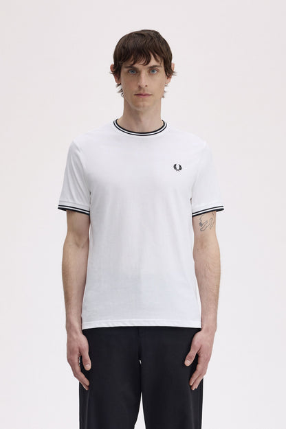 Camiseta FRED PERRY - M1588 100