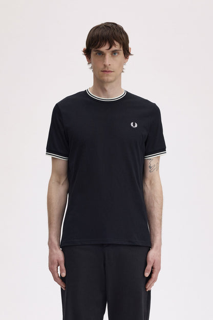 Camiseta FRED PERRY - M1588 102