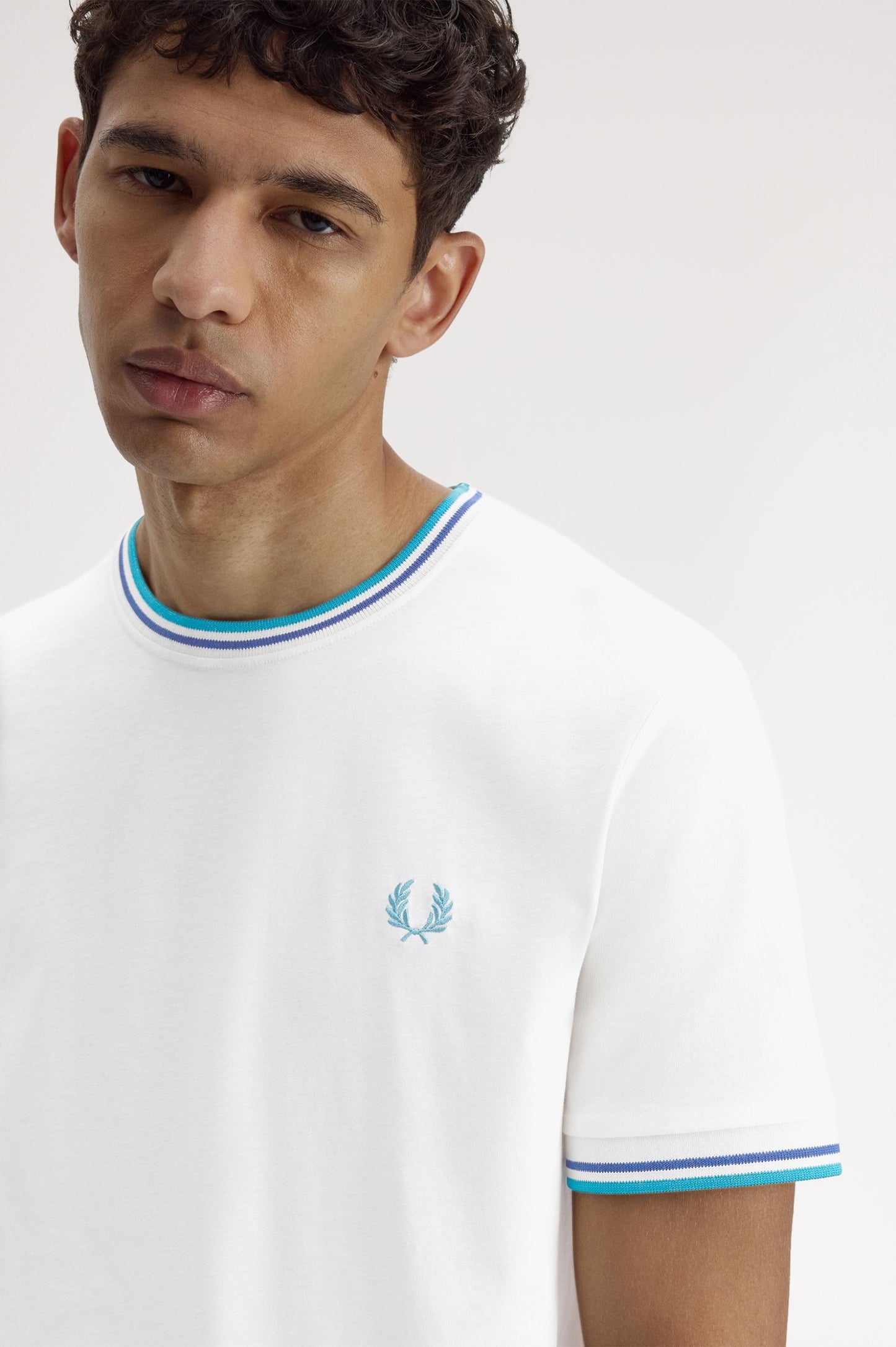 Camiseta FRED PERRY - M1588 94A