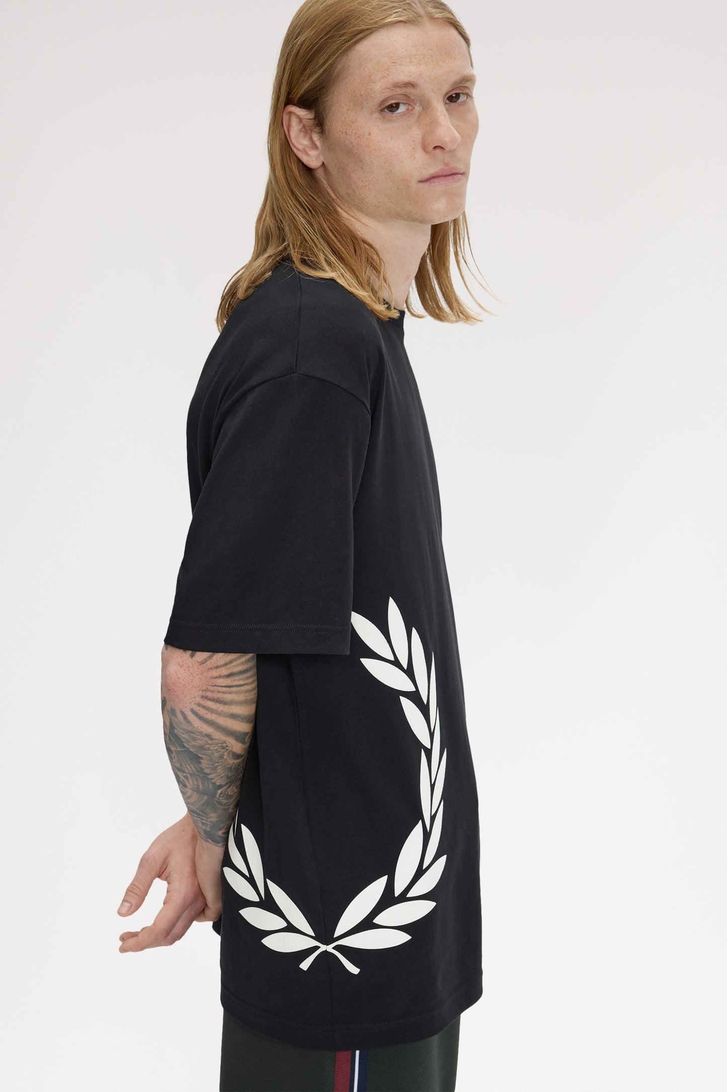 Camiseta FRED PERRY - M2440 102
