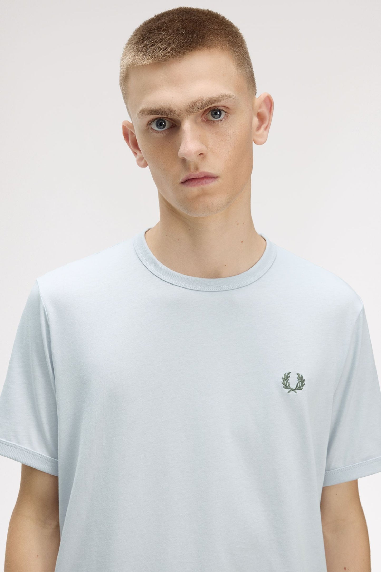 Camiseta FRED PERRY - M3519 28A
