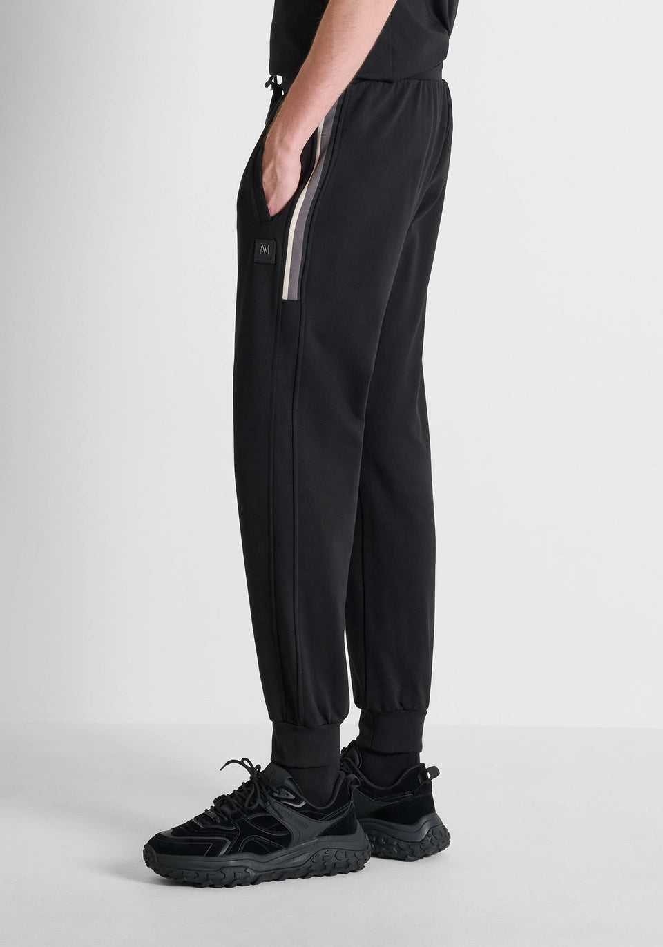 Pantalón MORATO - MMFP00435 9000