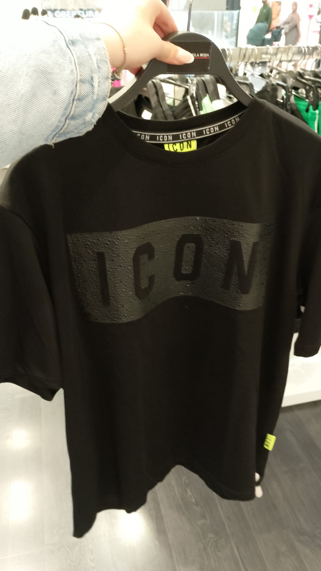 Camiseta ICON - ICUS2S5T044 NEGRO