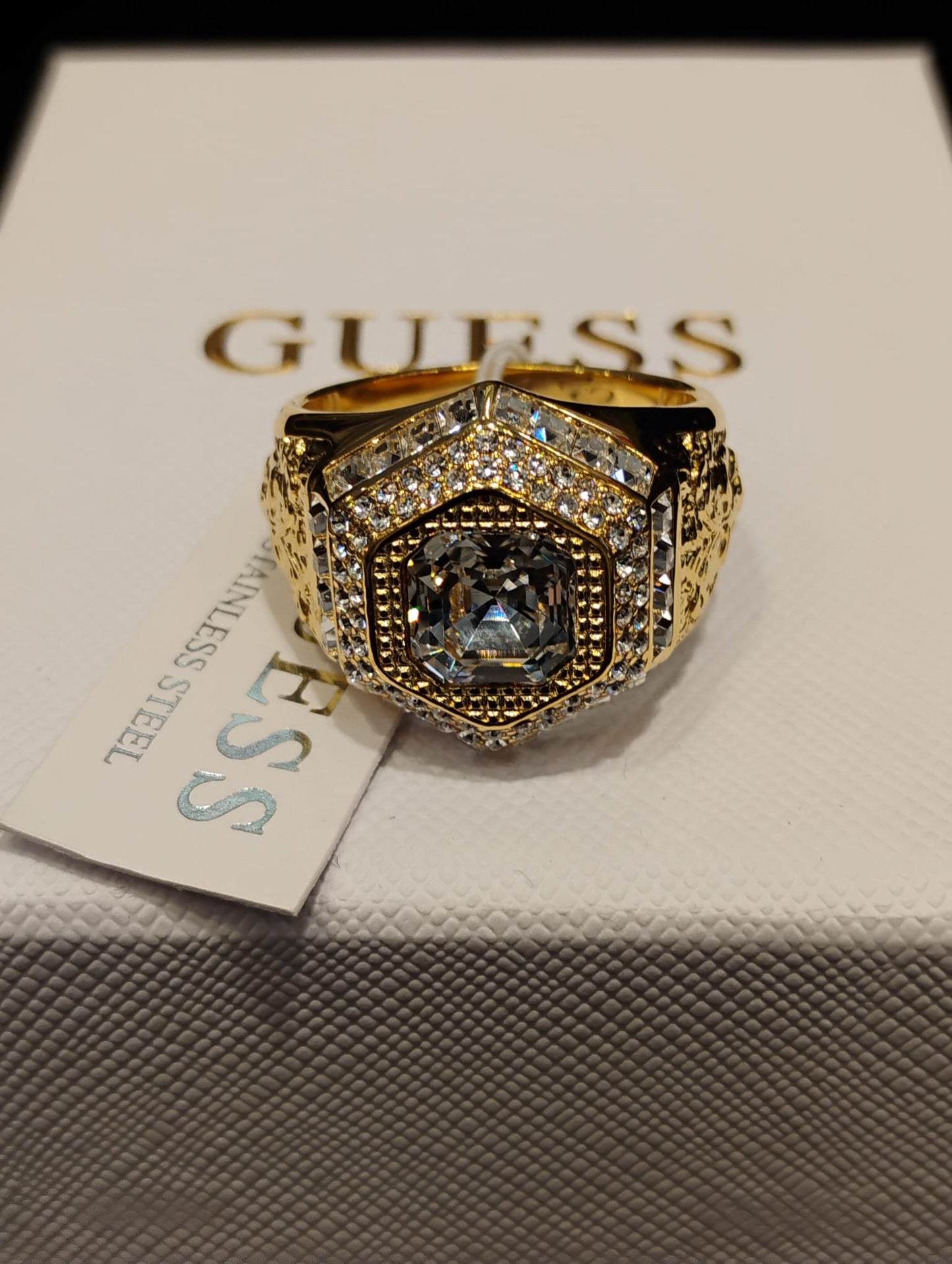 Anillo GUESS - JUMR06009JWYG