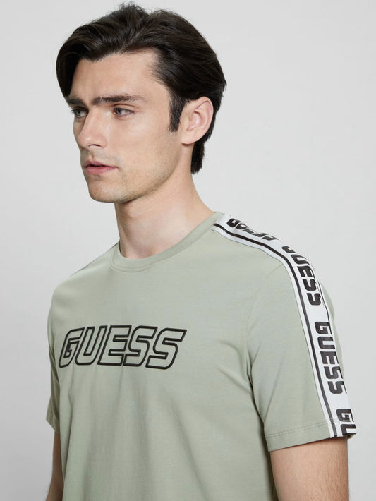 Ropa Guess para Hombre en Rebajas - Outlet Online