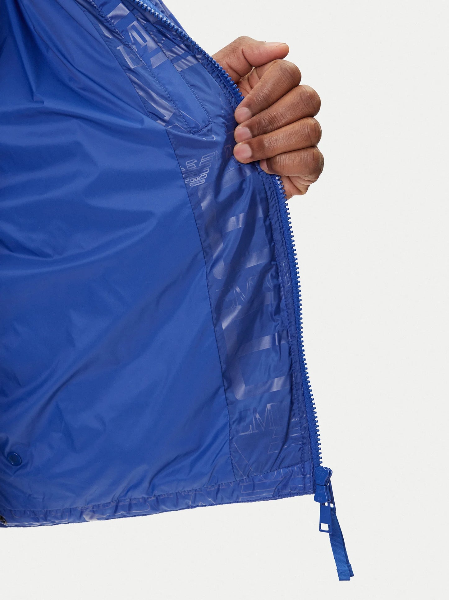 Bomber EA7 - 7M000697 AF15969 UB087