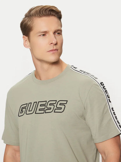 Camiseta GUESS - Z4GI18 J1314 G855