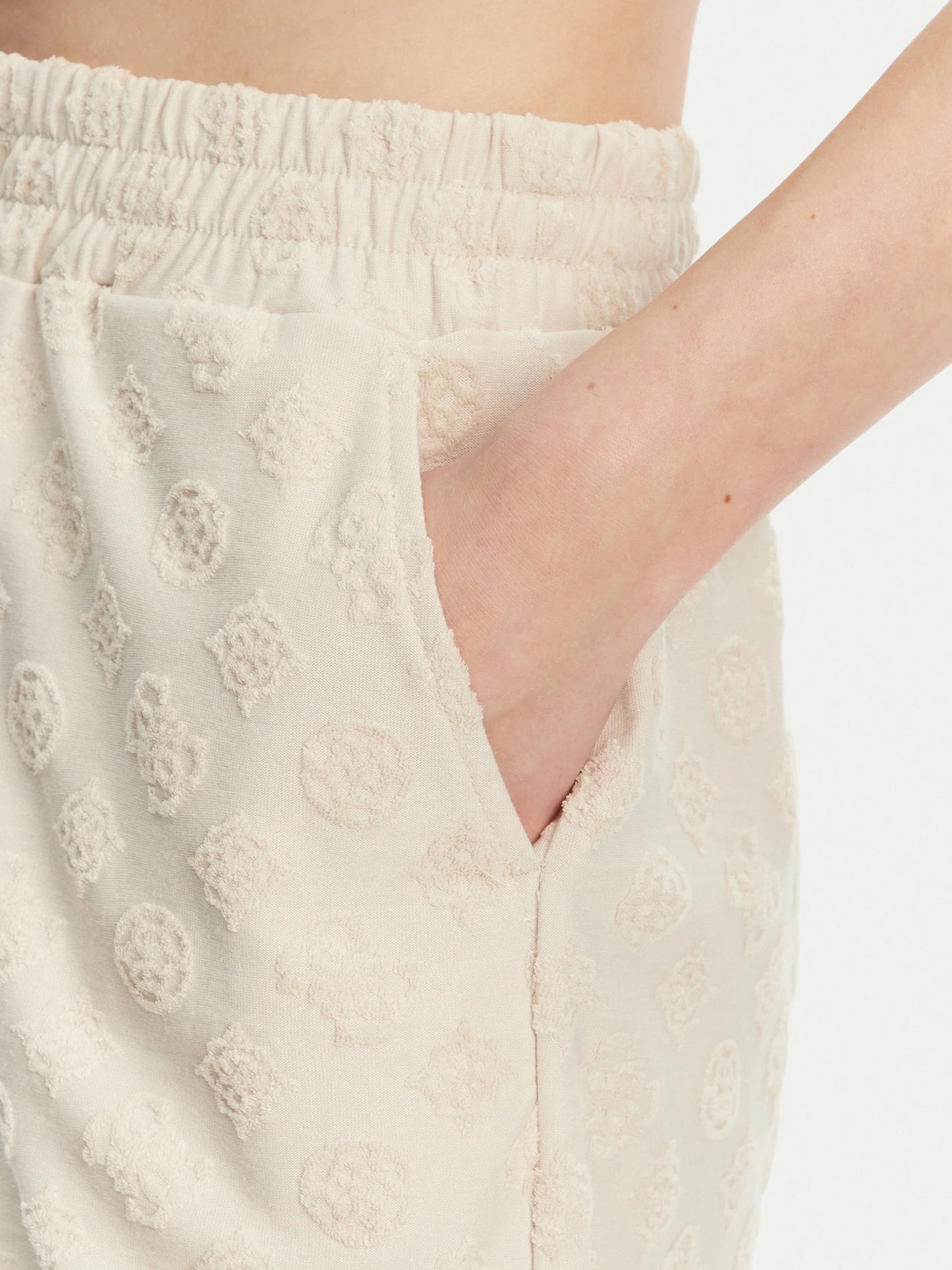 Pantalón GUESS - V5GD16 KCT02 FNFN