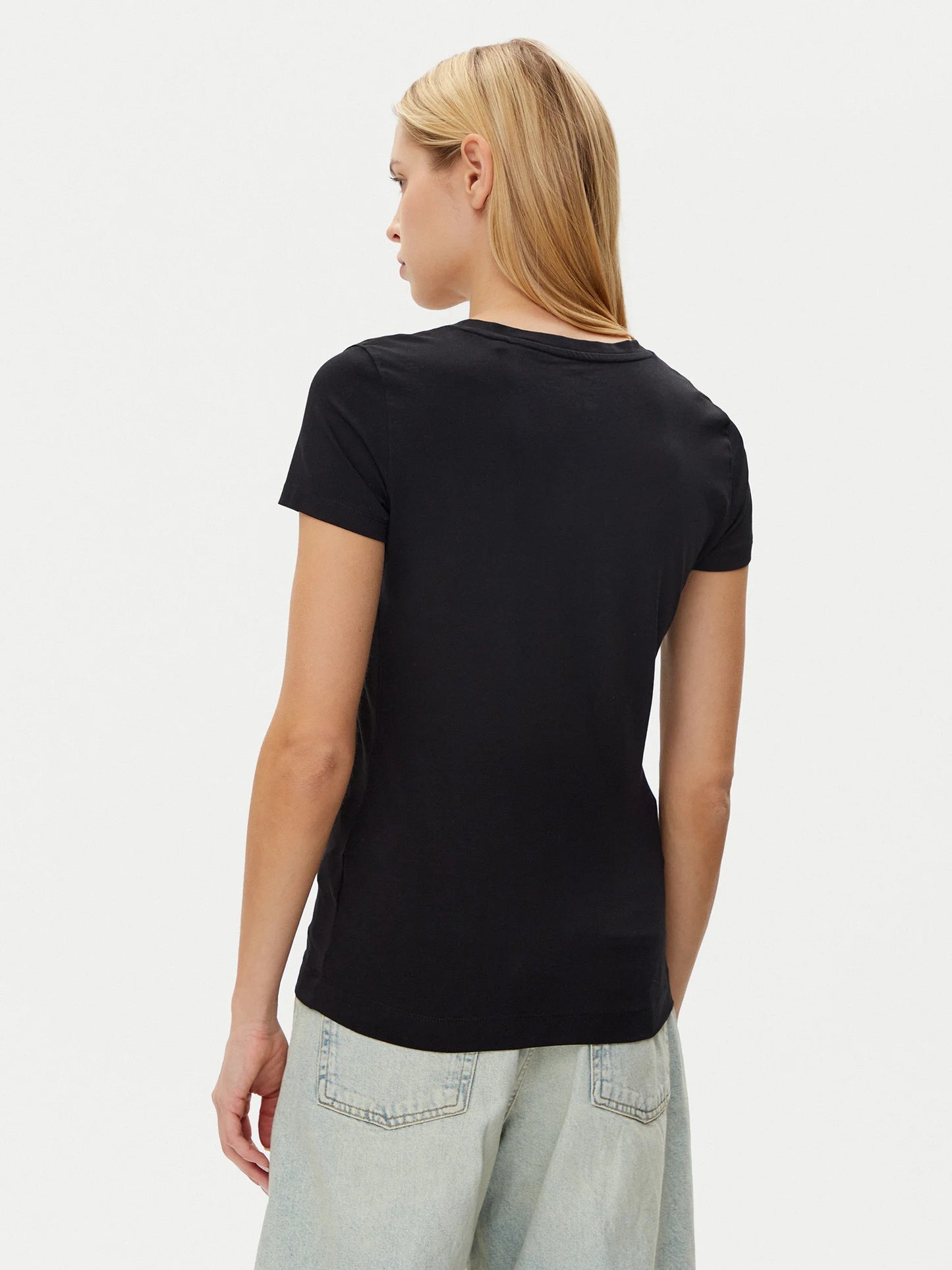 Camiseta GUESS - W5GI14 J1314 JBLK