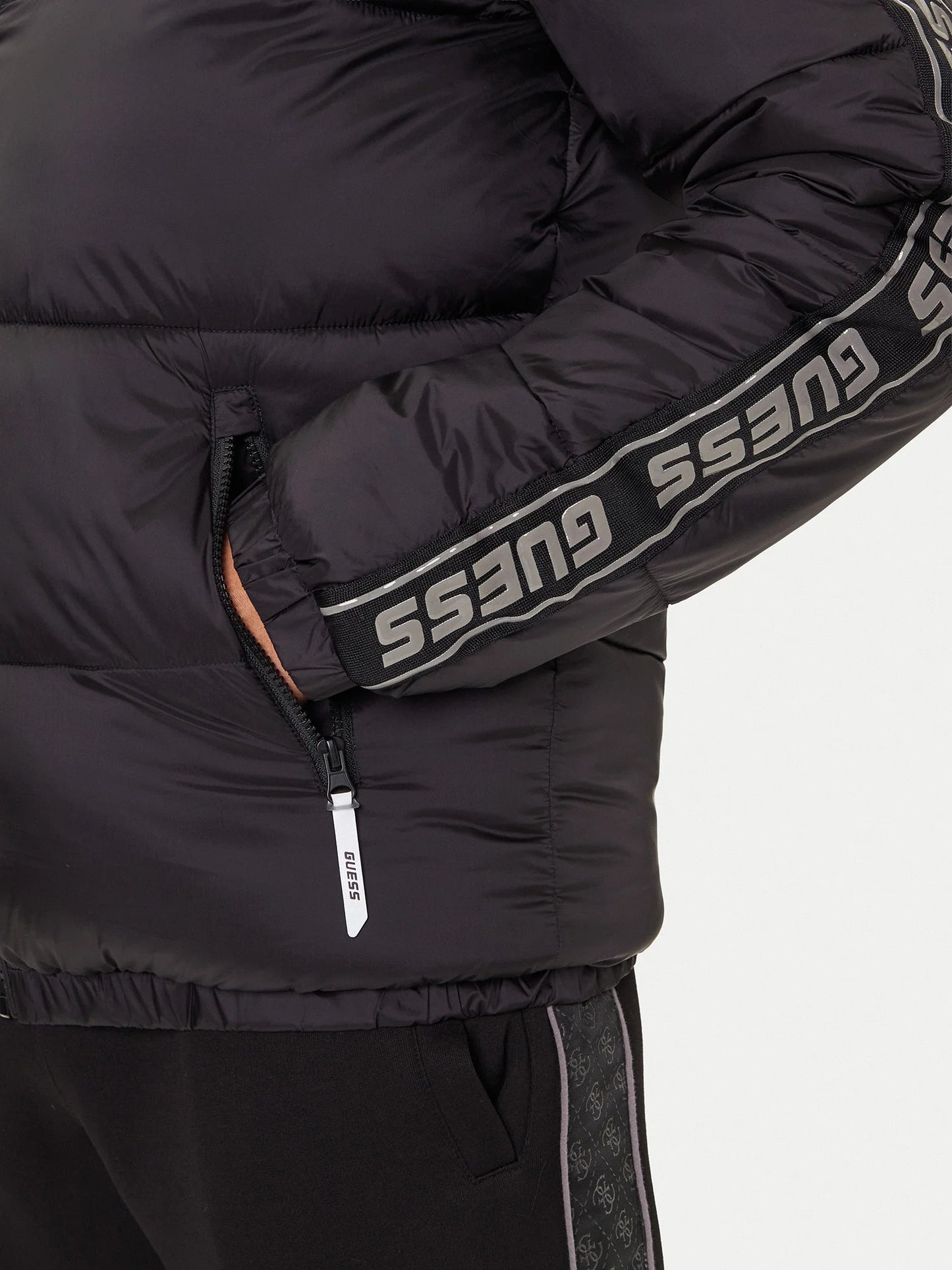 Chaqueta GUESS - Z5BL17 WO06I JBLK