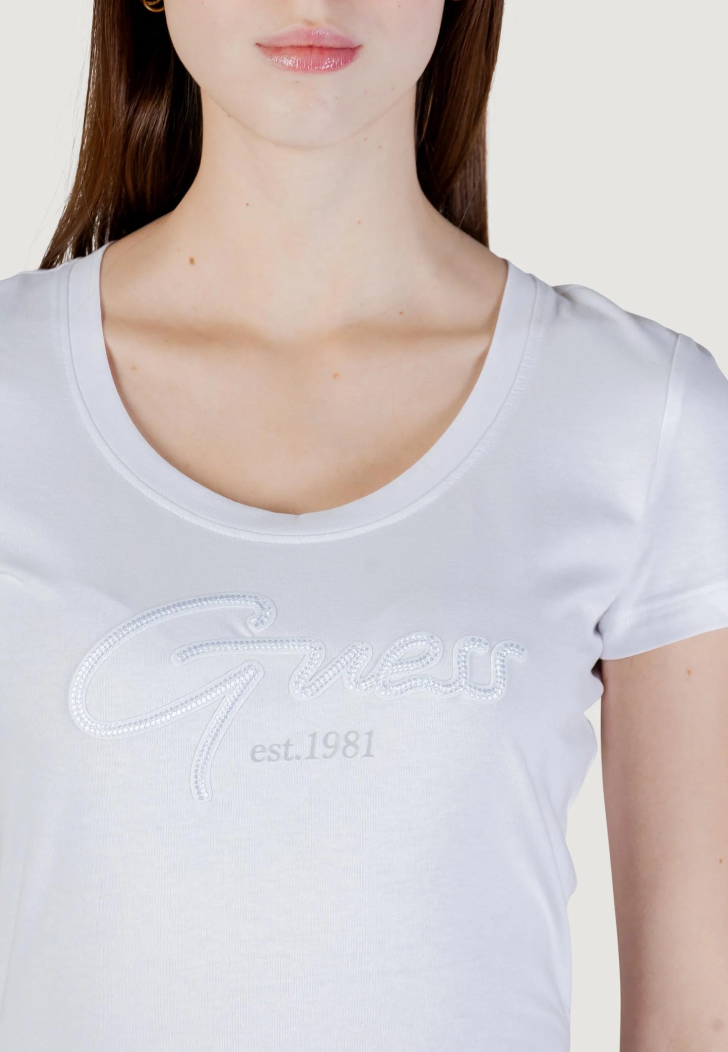 Camiseta GUESS - W6GI14 K3033 G011