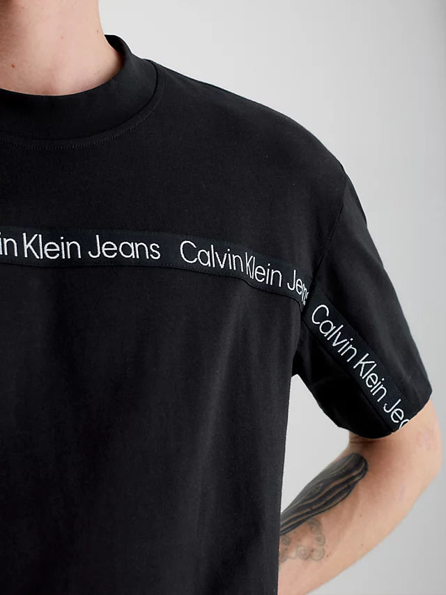 camiseta negra CALVIN KLEIN