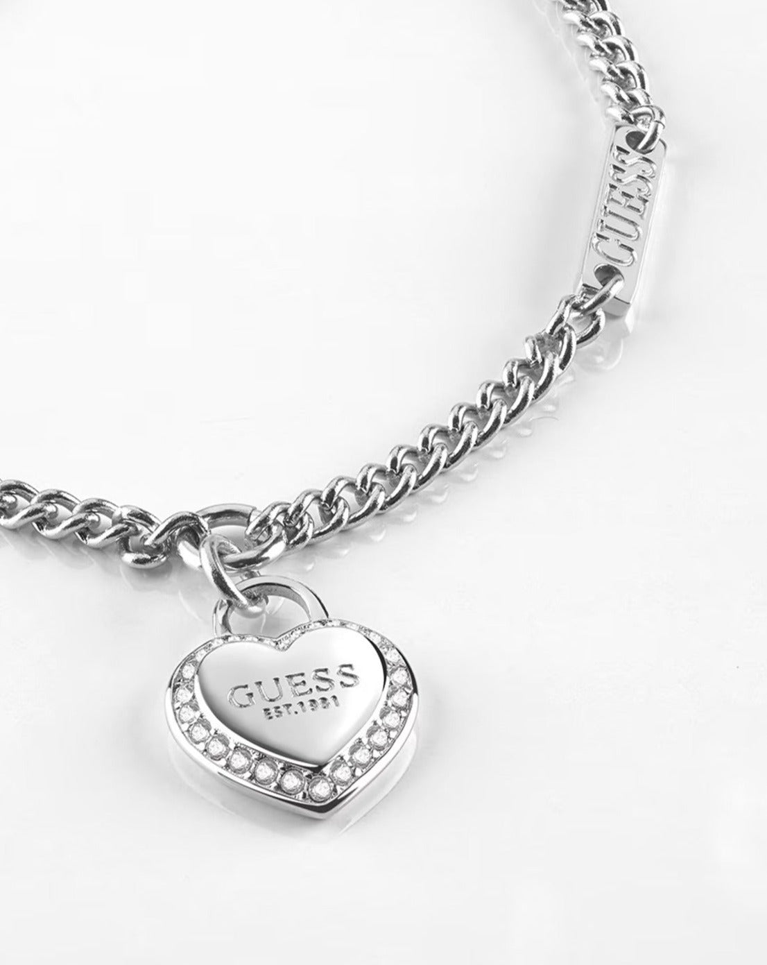 pulsera GUESS corazon