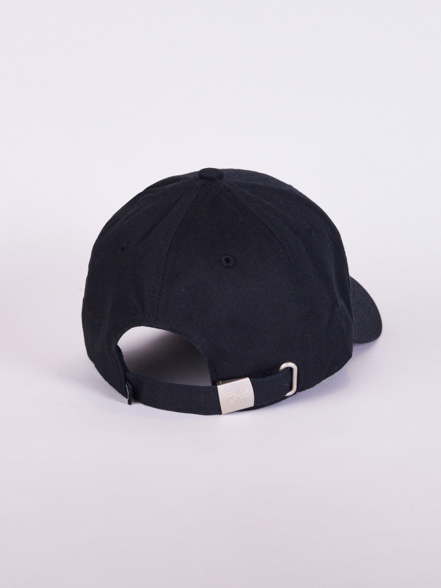 gorra ajustable negra